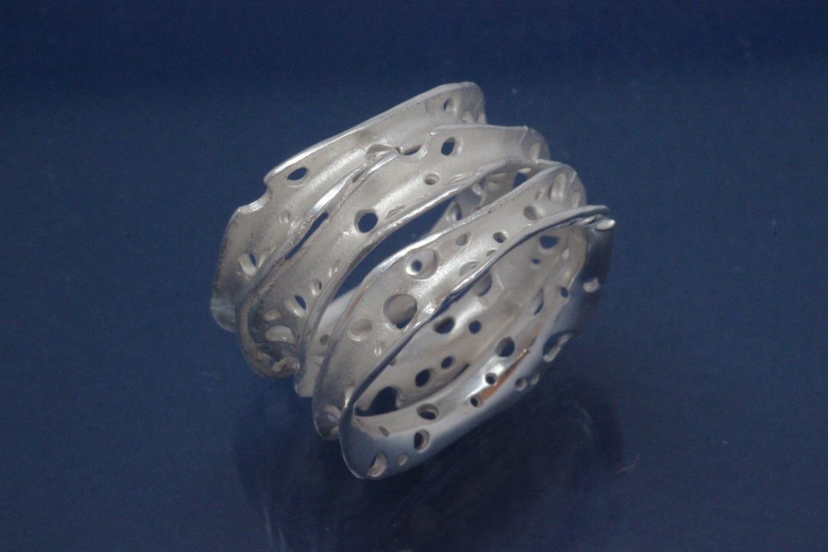 Ring with three halfround rings with holes 925/- Silver