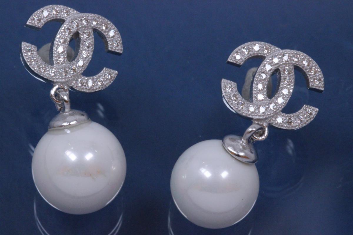 Earring post approx size 9,0 x 11,5mm, 1x Shell-Pearl white ca.Ø9,5mm, with ca.Cubic Zirconia, polished, 925/- Silver rhodium plated