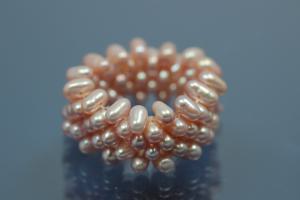 Pearl Ring 5-rows on elastic cord, Freshwater Pearls (FWP) plum