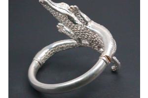 bangle crocodil vivid 925/- Silver hollow